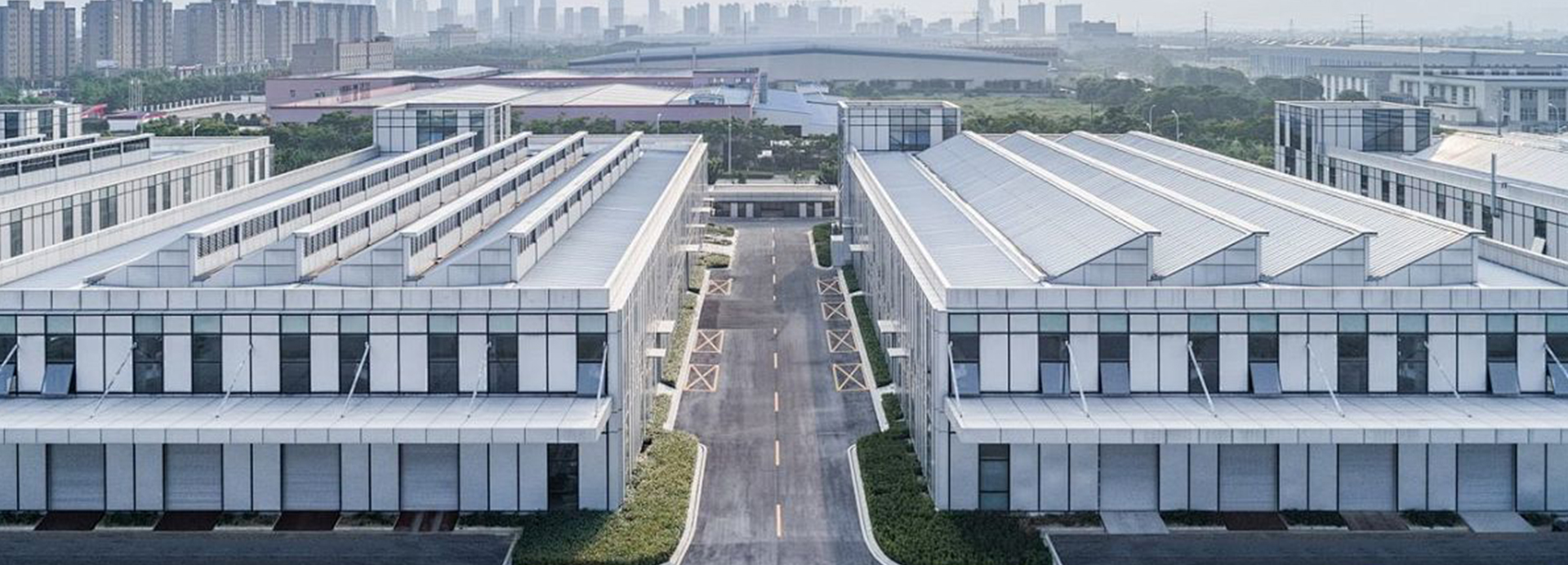 以人為本、團(tuán)結(jié)拼搏、開(kāi)拓創(chuàng)新、服務(wù)客戶(hù)